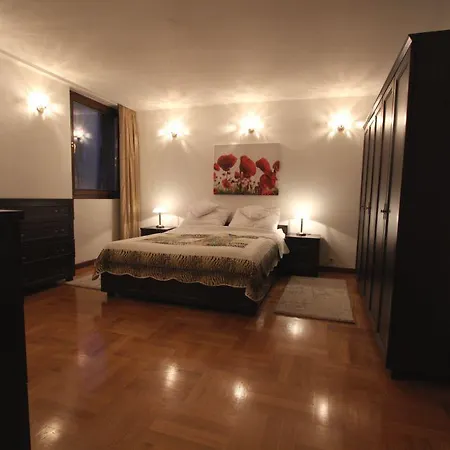 Appartement Nowiniarska Near The Old Town Varsovie