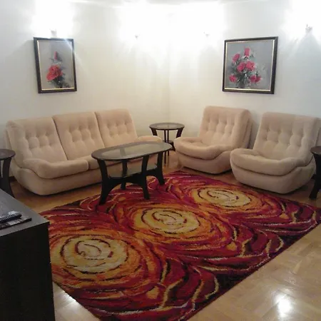 Apartment Nowiniarska Near The Old Town Apartment