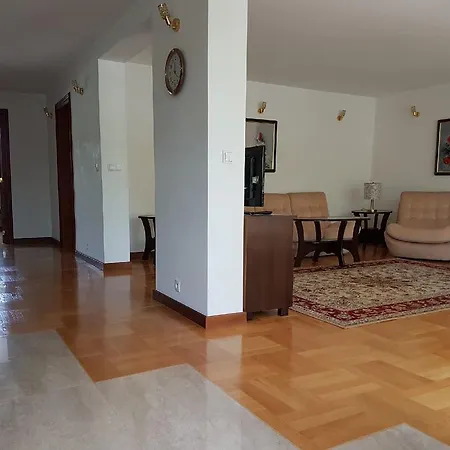 Apartment Nowiniarska Near The Old Town Apartment *