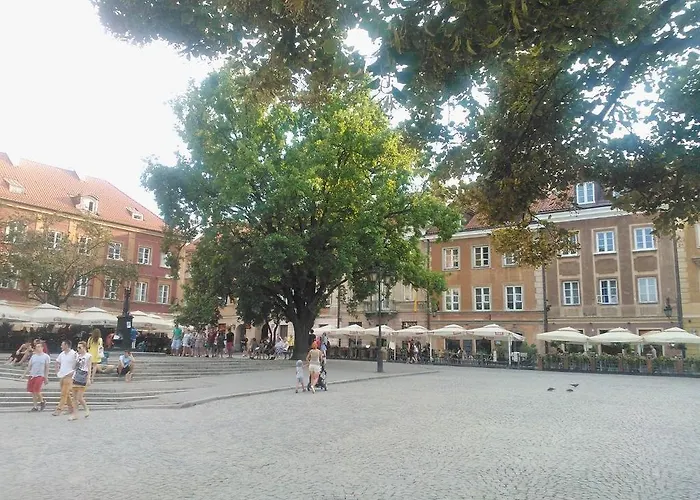 Nowiniarska Near The Old Town Warszawa
