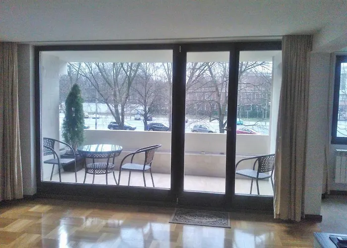 Nowiniarska Near The Old Town